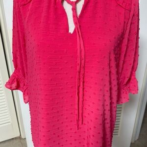 CeCe split ruffled neck 3/4 sleeve blouse